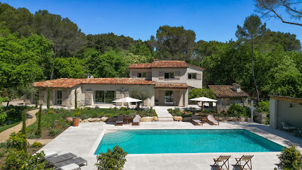 Mas La Roca, Maison D'hôtes à Roquefort-les-Pins