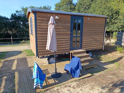 Les roulottes du Domaine El Campo | Hébergement insolite Landes, Location de Vacances à Mées