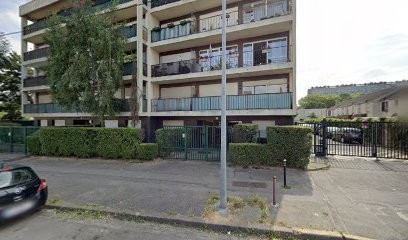 Salim Mehmet, Chambre d'Hôtes à Bondy