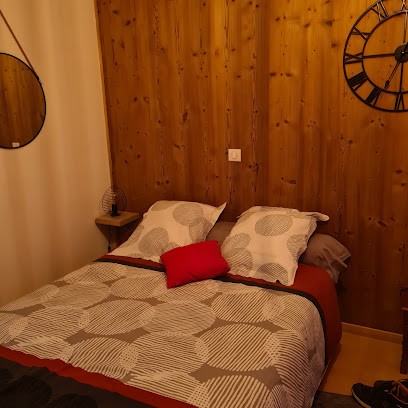 Gite Spa De Costebelle, Chambre d'Hôtes à Bézaudun-sur-Bîne