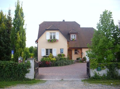Chambres D'hôtes Le Ménil, Chambre d'Hôtes à Artolsheim