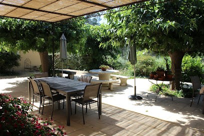 La Bastide Saint Bernard, Chambre d'Hôtes au Thoronet