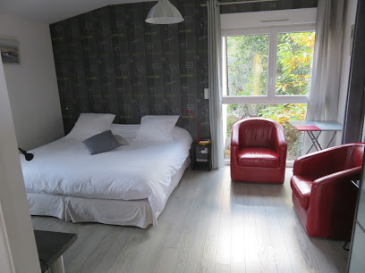 Au Cadran Solaire, Location De Vacances à Nantes
