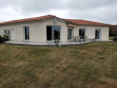 Gîte Des Cajets, Location de Vacances à Recurt