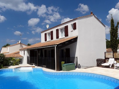 Les Pins du Phare Holiday Home, Location de Vacances à La Tranche-sur-Mer