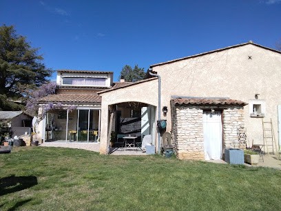 À l'Ombre des Amandiers - Chambres d'hôtes, Chambre d'Hôtes à Saint-Martin-d'Ardèche