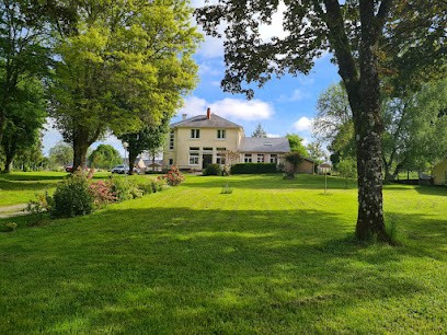 Gîte L'école est finie, Location de Vacances à Royère-de-Vassivière