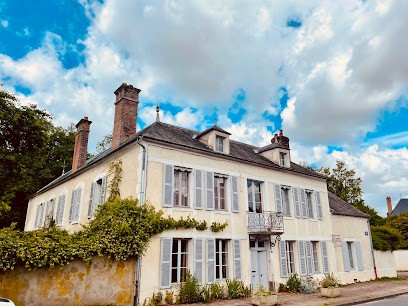 Il était une fois un jardin - chambre d'hotes à proximité de Guédelon, du musée Colette et du Chateau de Saint-Fargeau., Chambre d'Hôtes à Saint-Fargeau