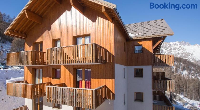 Résidence Les Gentianes, Location de Vacances à Puy-Saint-Vincent