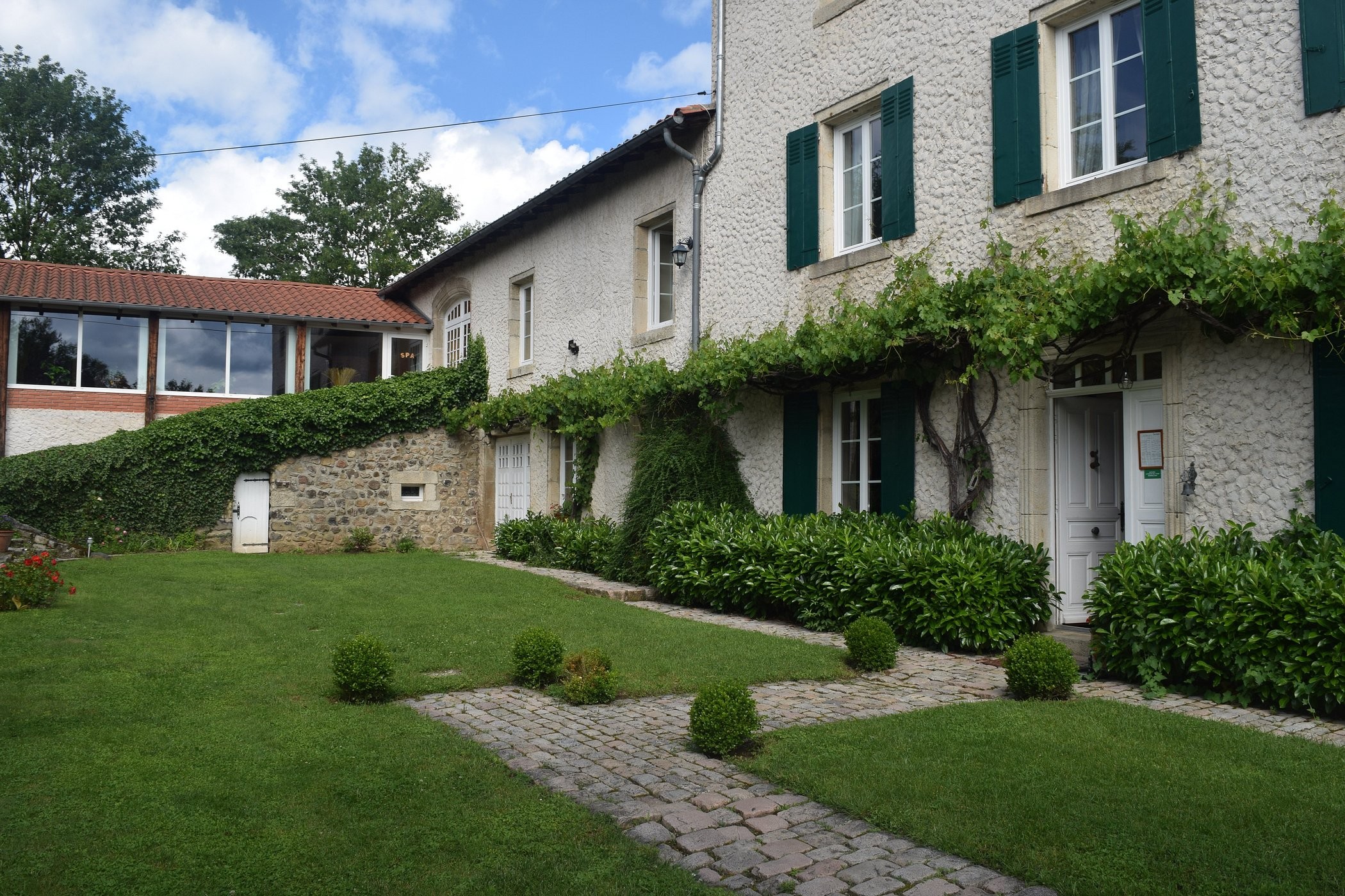 Chambres D'hôtes Et Gîtes La Buissonnière, Chambre d'Hôtes à Vorey