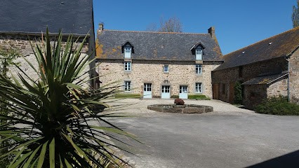 Manoir de la Ville Marie, Chambre d'Hôtes à Hirel