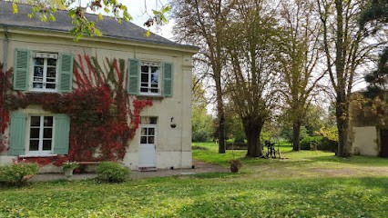 Clos des Ecureuils - Anjou, Chambre d'Hôtes à Argenton-l'Église