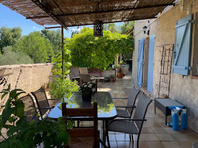 La Bastide Au Cœur De Provence, Location De Vacances à Sainte-Anastasie-sur-Issole