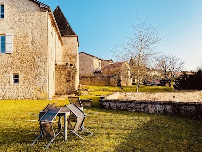 Maison Du Roc, Chambre d'Hôtes à Champagnac-de-Belair