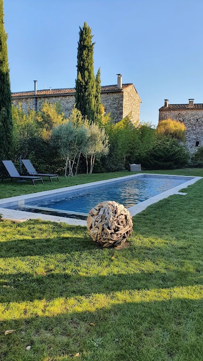 La Maison De Victor, Maison d'Hôtes à Aubussargues