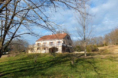 Les chats qui dorment, Chambre d'Hôtes à Gourdon