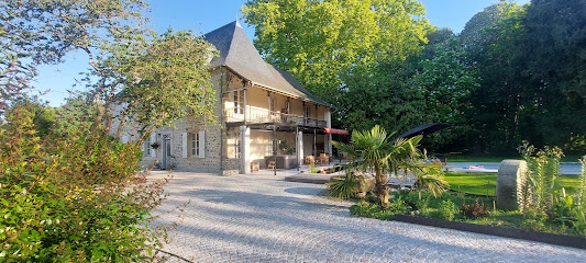Domaine De Lespoune, Chambre D'hôtes à Castetnau-Camblong