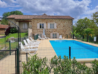 Le Clos Many Location De Vacances à Latouille-Lentillac