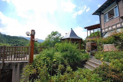 Le Belvédère, Chambre D'hôtes à Ascou