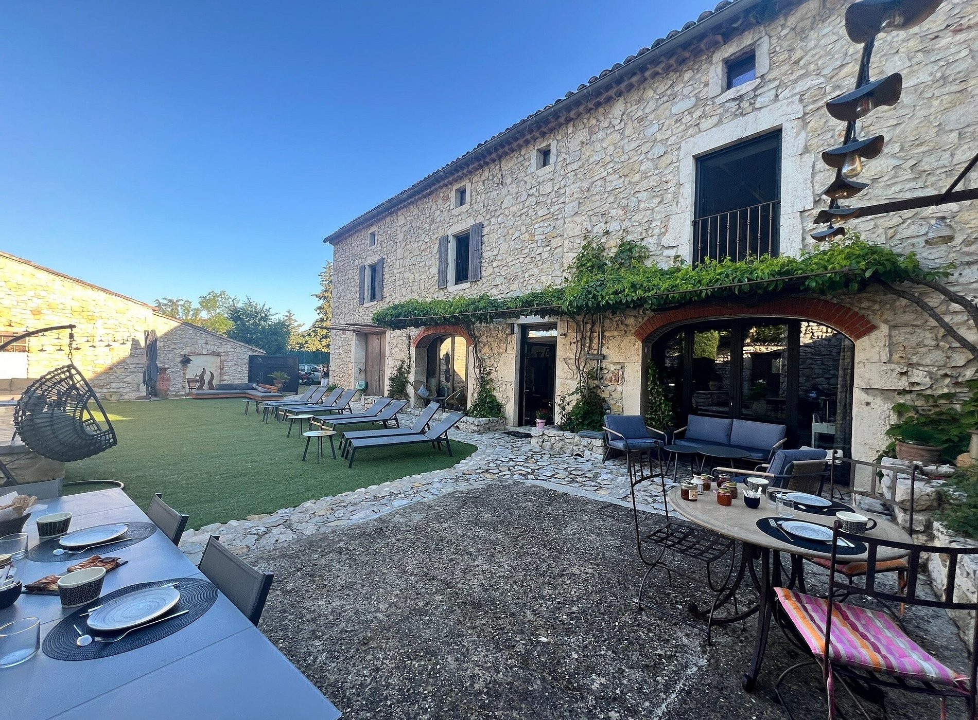 La Bastide Maë, Chambre d'Hôtes à Saint-Remèze