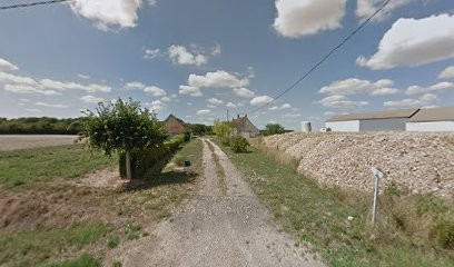 Les Gros Chenes, Chambre d'Hôtes à Saint-Maurice-sur-Aveyron