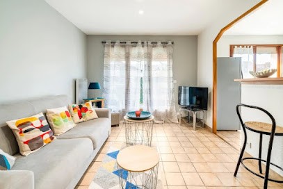 Chez Catherine & Marie, Location de Vacances à Saint-Marcellin