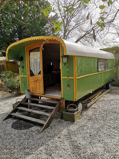 Roulotte Mariposa, Chambre d'Hôtes à Loches