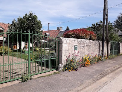 Peschard Jean Yves Et Annie, Chambre d'Hôtes à Séris