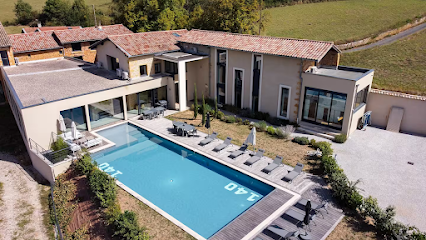 Villa Molinant - Bagnols Location De Vacances à Bagnols