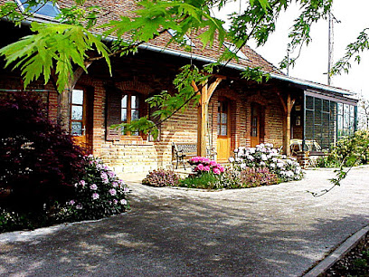 Domaine Du Val Des Ragondins - Ferienhaus Im Burgund Location De Vacances à Sainte-Croix-en-Bresse