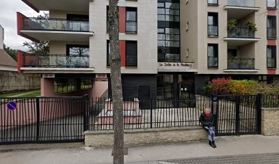 Uzès, Location de Vacances à Orléans