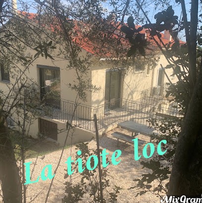 La tiote loc, Location de Vacances à Saint-Marcel-d'Ardèche
