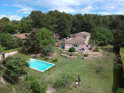 Le Mas Cantarello, Location de Vacances à Rognes