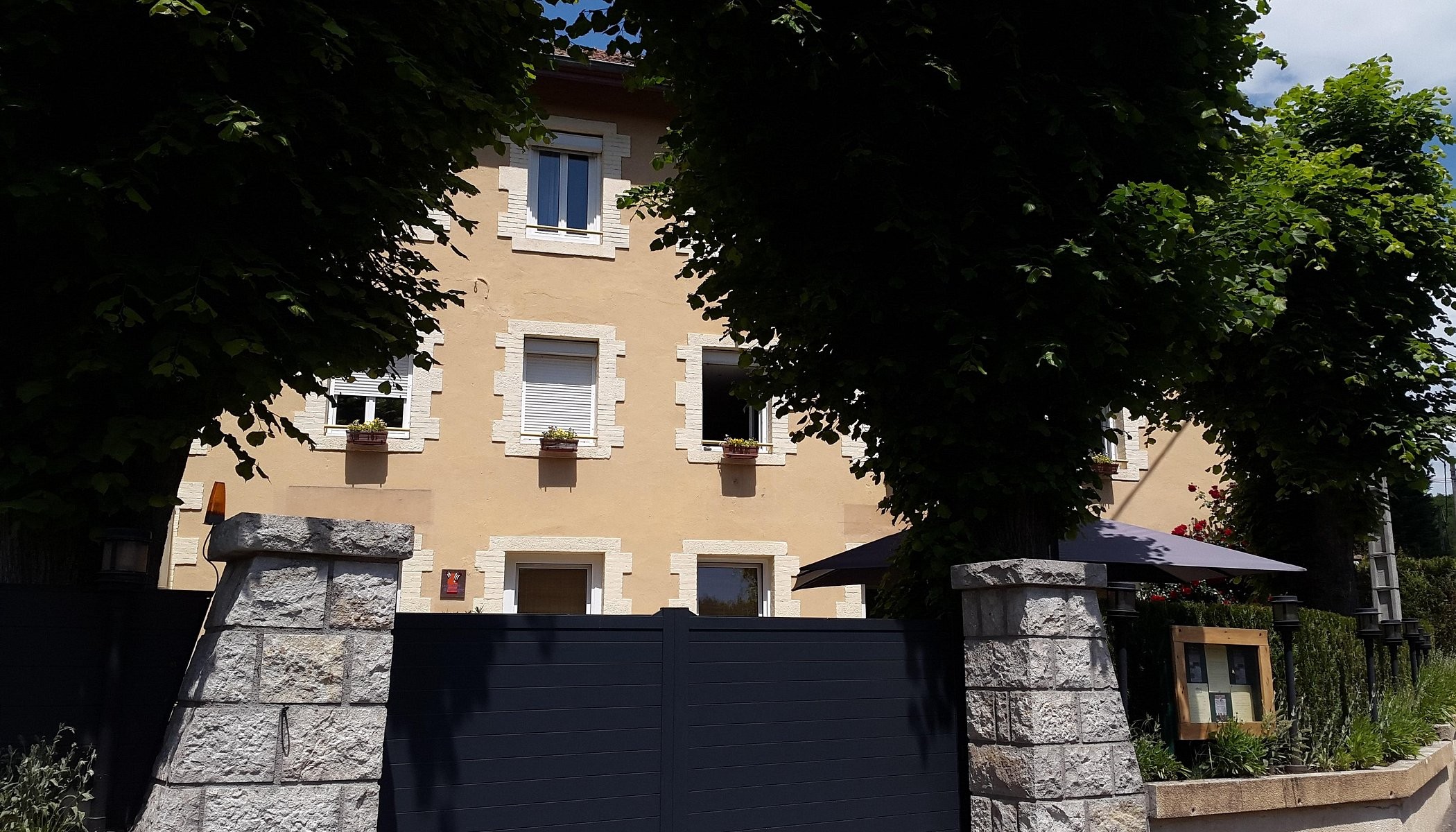 Chambres et table d'hôtes Le Barret, Chambre d'Hôtes à Beauzac