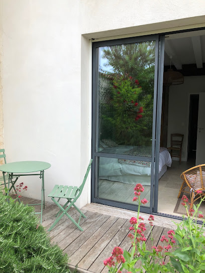 Chai Léopold, Chambre D'hôtes à Surgères