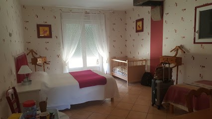 Chambres d'hôtes Villée Fyé 40km du Mans, Chambre d'Hôtes à Fyé