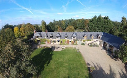 Les Besnardières, Chambre d'Hôtes à Chenillé-Champteussé