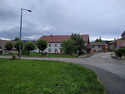 Pourcelot Marie-Claude, Chambre d'Hôtes à Arc-sous-Cicon