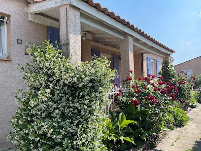 Coco House - Confortable villa de vacances entre Nîmes, le Pont du Gard, Uzès, Arles, Avignon, Maison d'Hôtes à Marguerittes