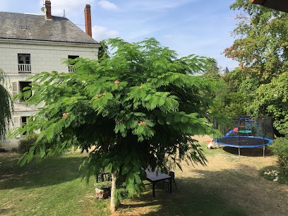Moulin de Charreau - Europegîte, Location de Vacances à Villeloin-Coulangé
