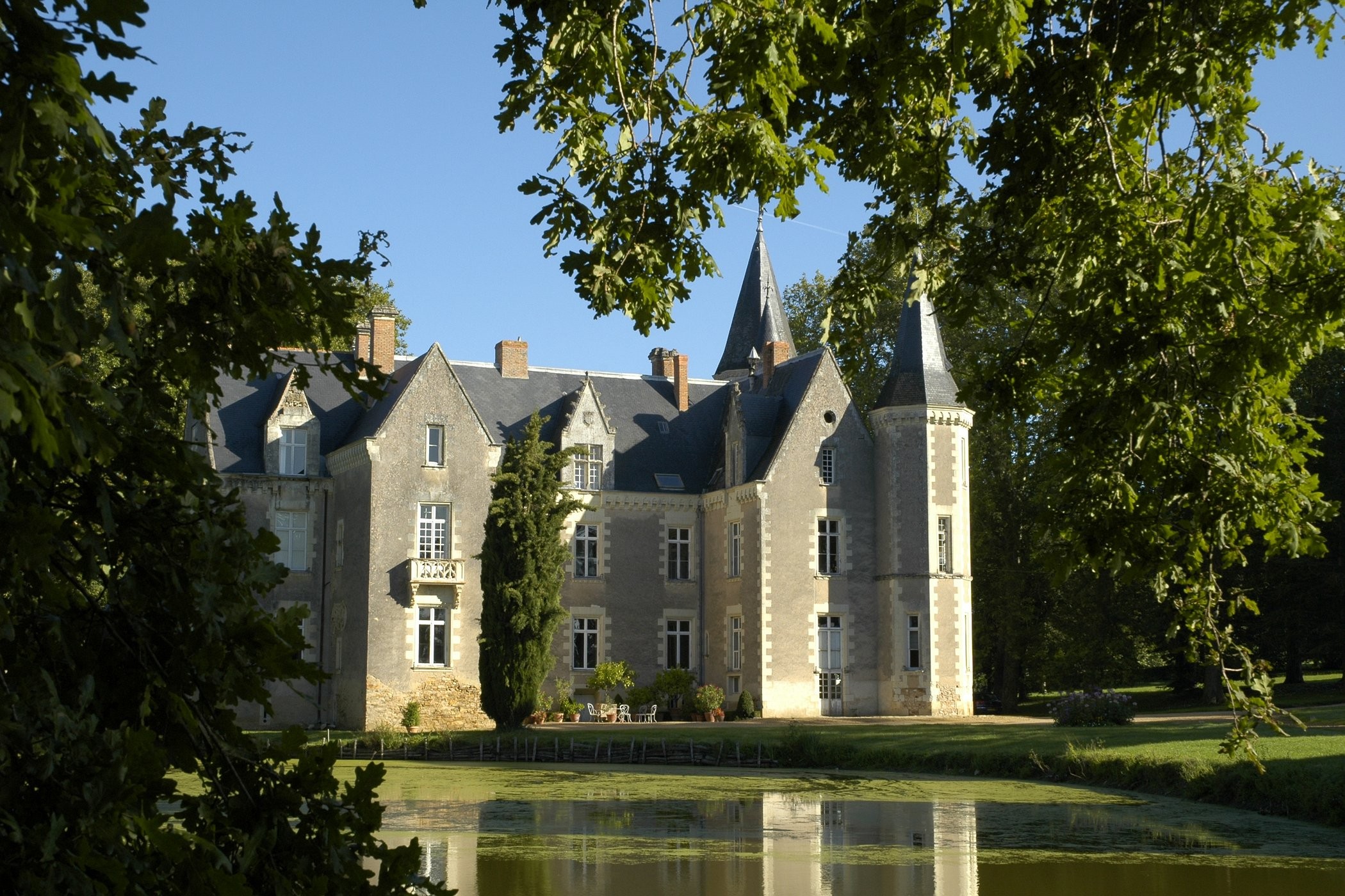Chateau de Montriou, Chambre d'Hôtes à Feneu