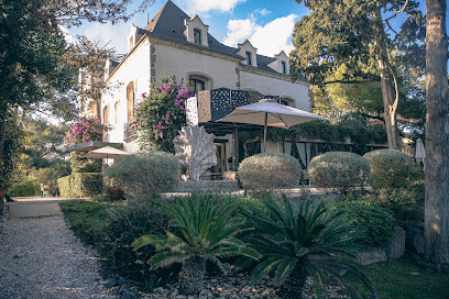 Domaine Tarbouriech - Demeure Restaurant Spa, Chambre D'hôtes à Marseillan