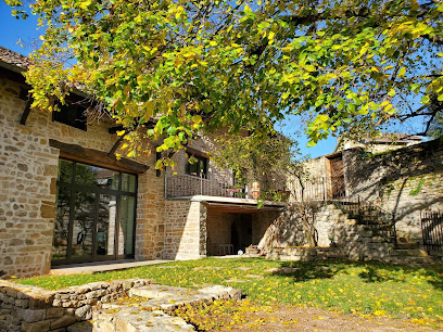 Les Belles Pierres Chambre D'hôtes à Jalogny