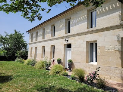 Maison Sommet Clos les Arbories, Chambre d'Hôtes à Lugon-et-l'Île-du-Carnay