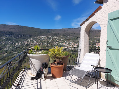 Les Pâquerettes Charmant Haut De Villa Location De Vacances à Châteauneuf-Grasse