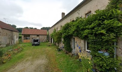 gîte de groupe Chez Dédette, Location de Vacances à Mainsat