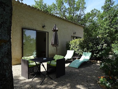 La Maison du Bois Doré, Chambre d'Hôtes à Montagnac-Montpezat