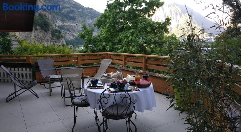 La Marmotte de la Tour, Chambre d'Hôtes à Albiez-le-Jeune
