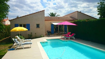 Chambres d'hôtes - Les volets bleus, Chambre d'Hôtes à Baho