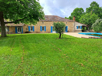 La Ferme De Jeanne - Chambres D'hôtes - Emplacements Véhicules Aménagés- Cheval Étape, Chambre D'hôtes à Francescas